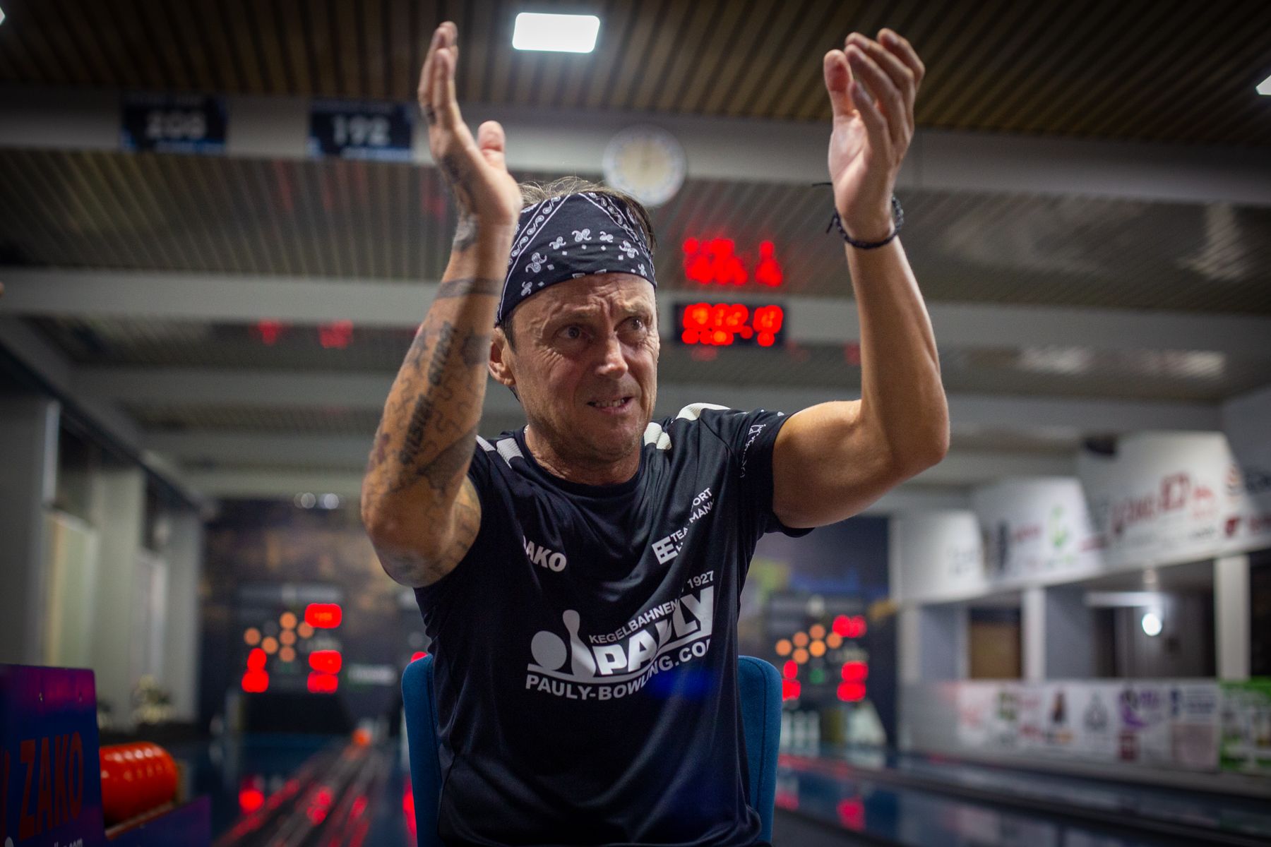 Uroš Stoklas je uspel - v Gradiški je padel nov svetovni rekord v neprekinjenem kegljanju